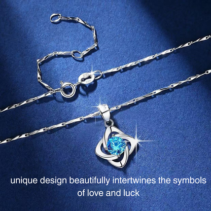 Luxurious Love & Luck Clover Pendant Necklace™