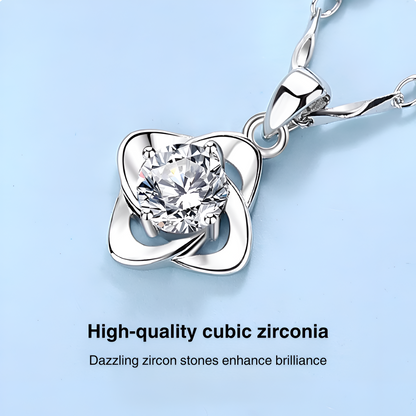 Luxurious Love & Luck Clover Pendant Necklace™