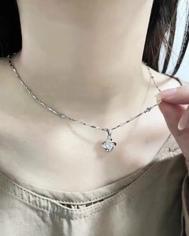 <h2>Unlock Your Charm: Transform Your Style!</h2>