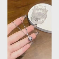 Luxurious Love & Luck Clover Pendant Necklace™